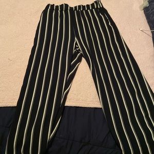 Wide leg pants